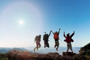 Solo Travel vs. Group Travel: Which One Is Right for You?